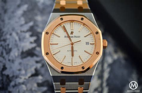 emerald audemars piguet royal oak|ap royal oak 15400 price.